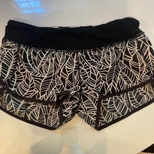 Lululemon RARE Speed Up Short